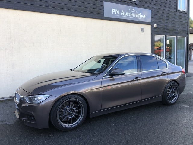BMW 330d 2015