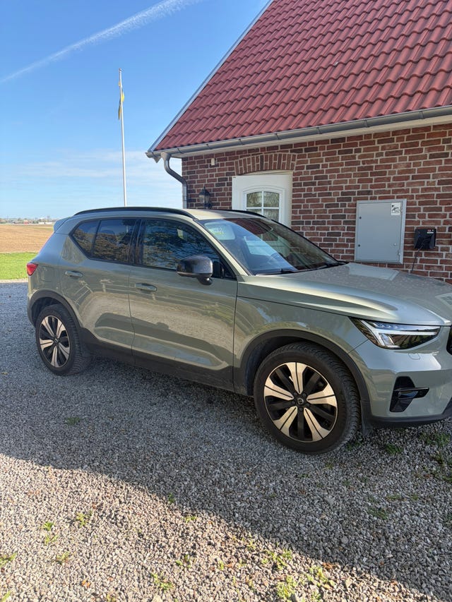 Volvo XC40 2023