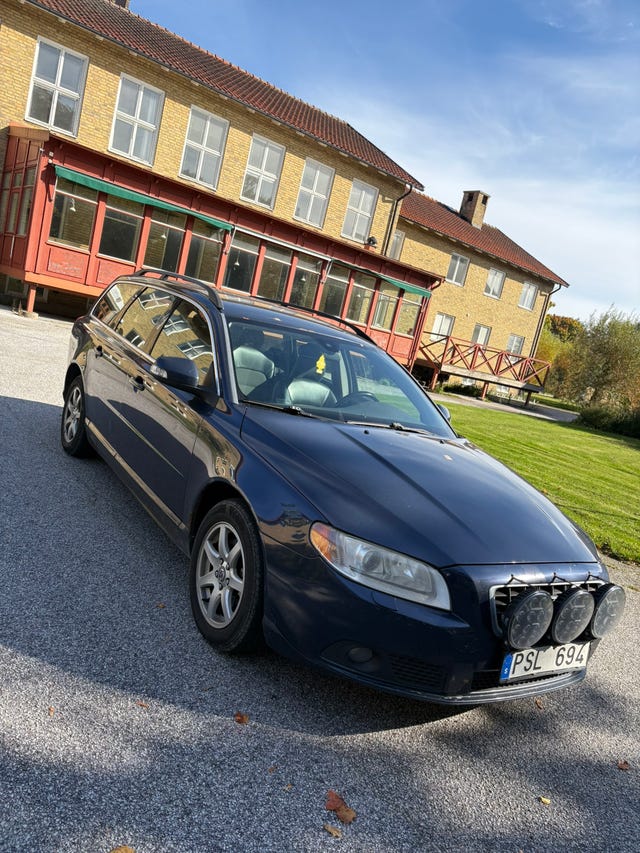 Volvo V70 2010