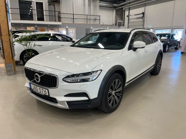 Volvo V90 Cross Country 2017