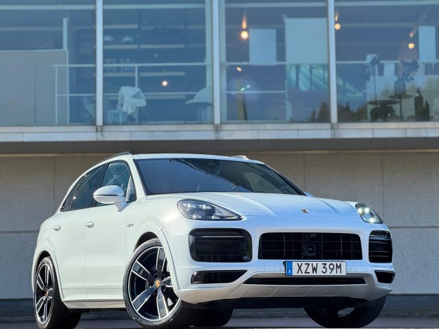 Porsche Cayenne 2022