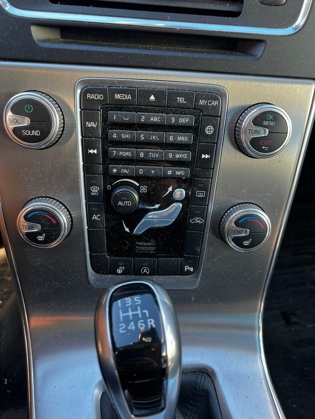 Volvo V60 2015 – bild 4
