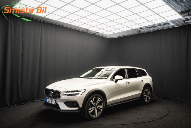 Volvo V60 Cross Country 2020