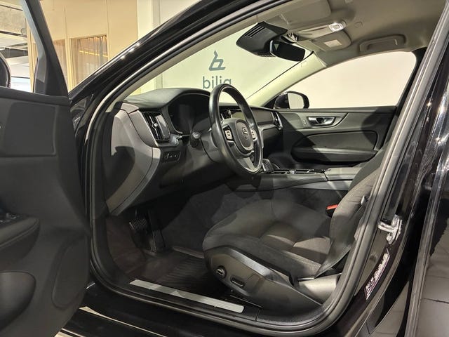 Volvo V60 2021 – bild 4