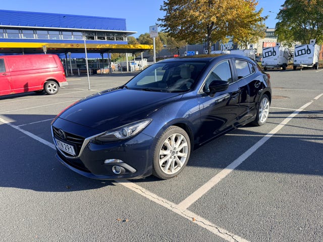 Mazda 3 2015