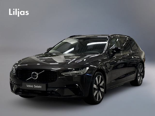 Volvo V90 2025