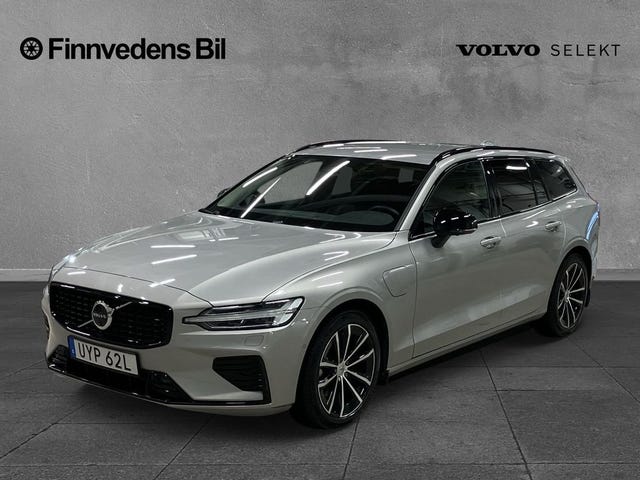 Volvo V60 2025