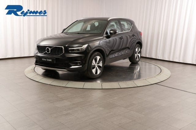 Volvo XC40 2021