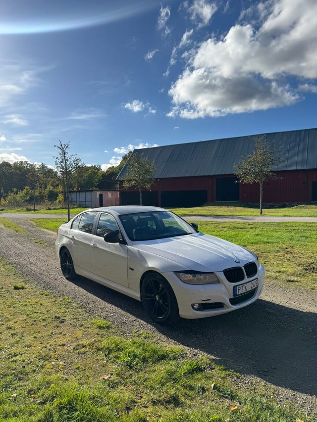 BMW 320d 2010