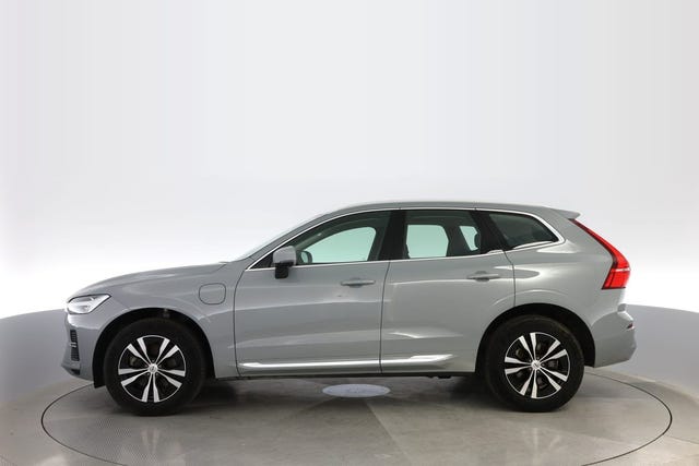 Volvo XC60 2025 – bild 2