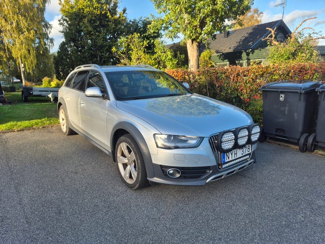 Audi A4 allroad 2014