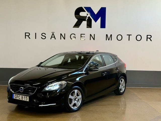 Volvo V40 2015