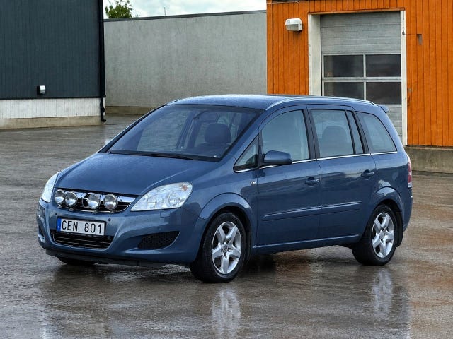 Opel Zafira — bild 2 av 12
