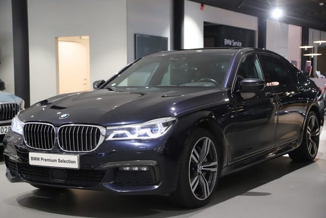 BMW 750iL 2018