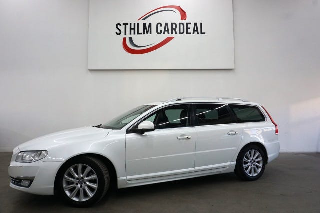 Volvo V70 2016