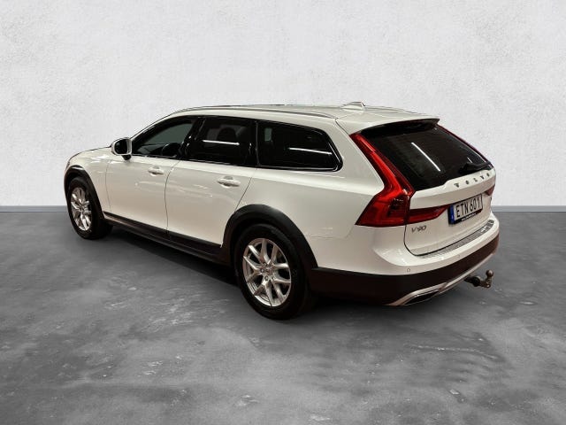 Volvo V90 Cross Country 2019 – bild 3