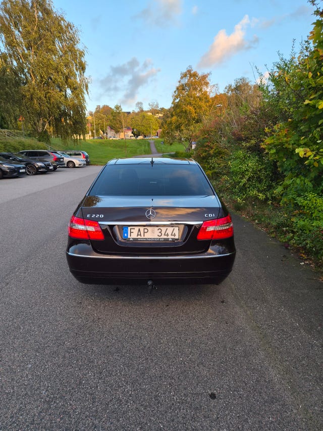 Mercedes-Benz E220 2010