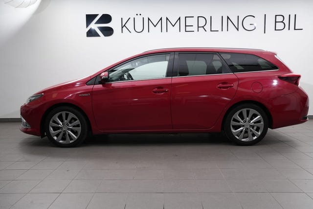 Toyota Auris 2016