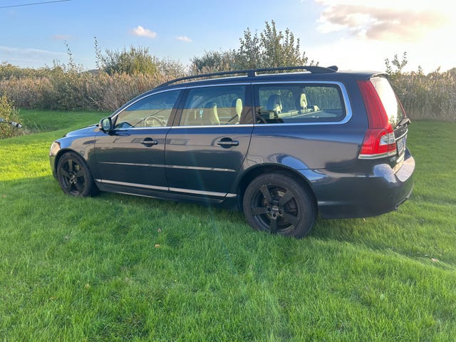 Volvo V70 2015