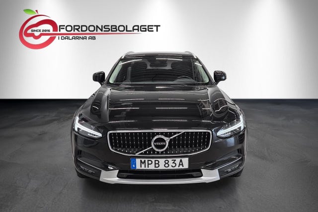 Volvo V90 Cross Country 2020 – bild 2