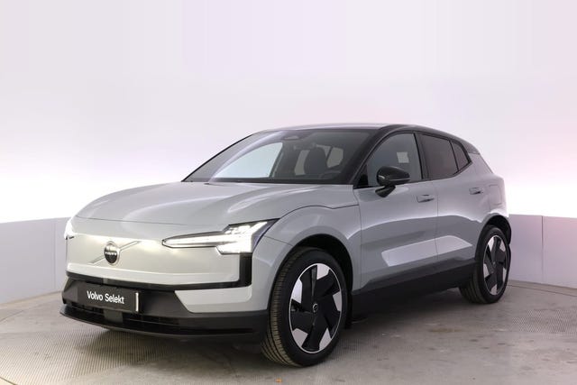 Volvo EX30 2025