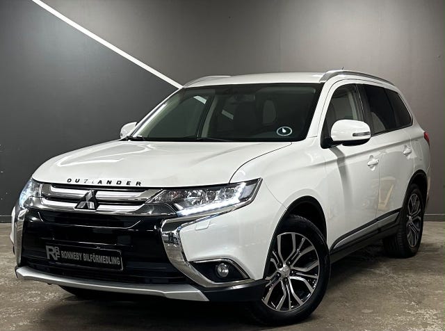 Mitsubishi Outlander 2016