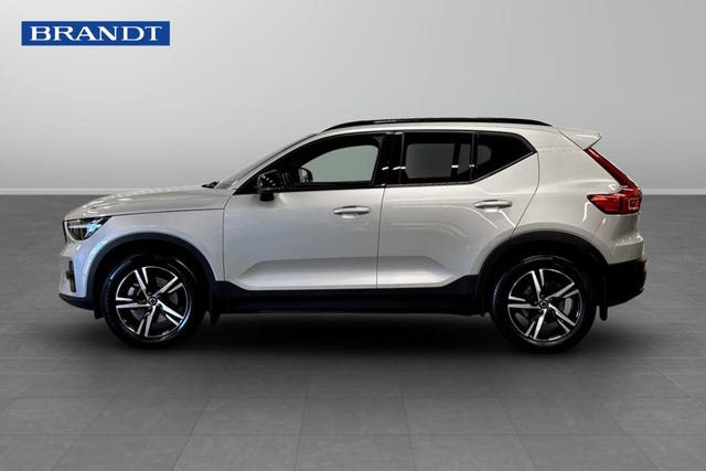 Volvo XC40 2025 – bild 3