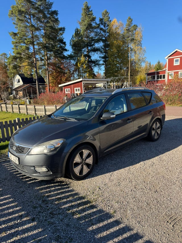 Kia Ceed 2012