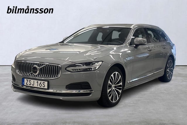 Volvo V90 2025