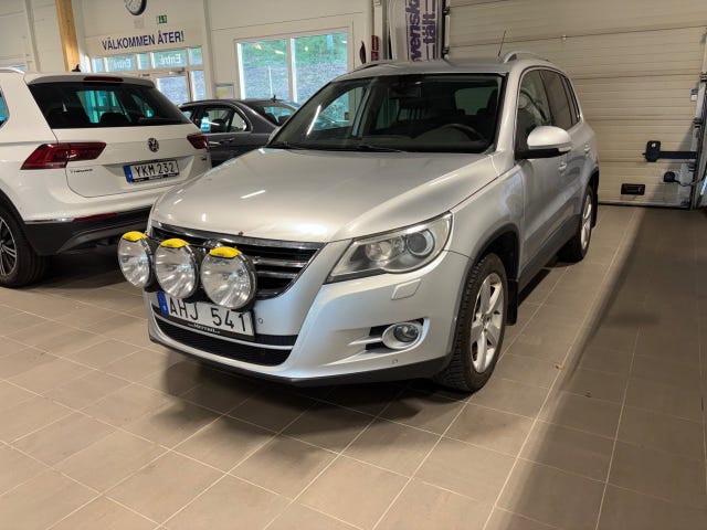 Volkswagen Tiguan 2011
