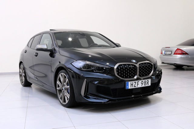 BMW M135i 2022