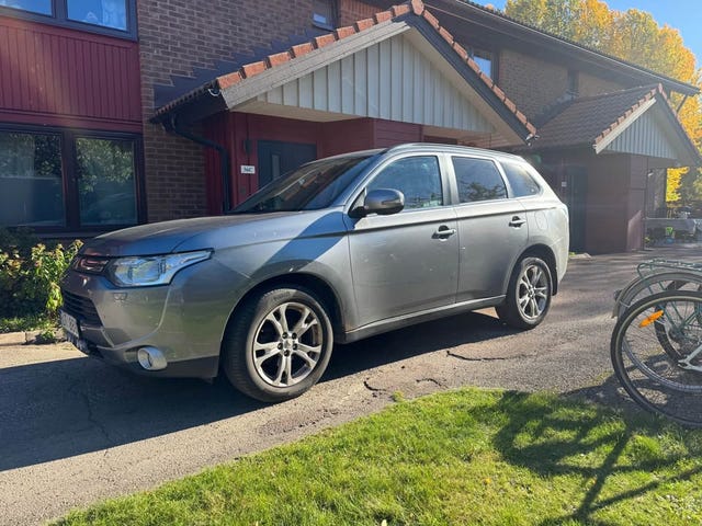 Mitsubishi Outlander 2013