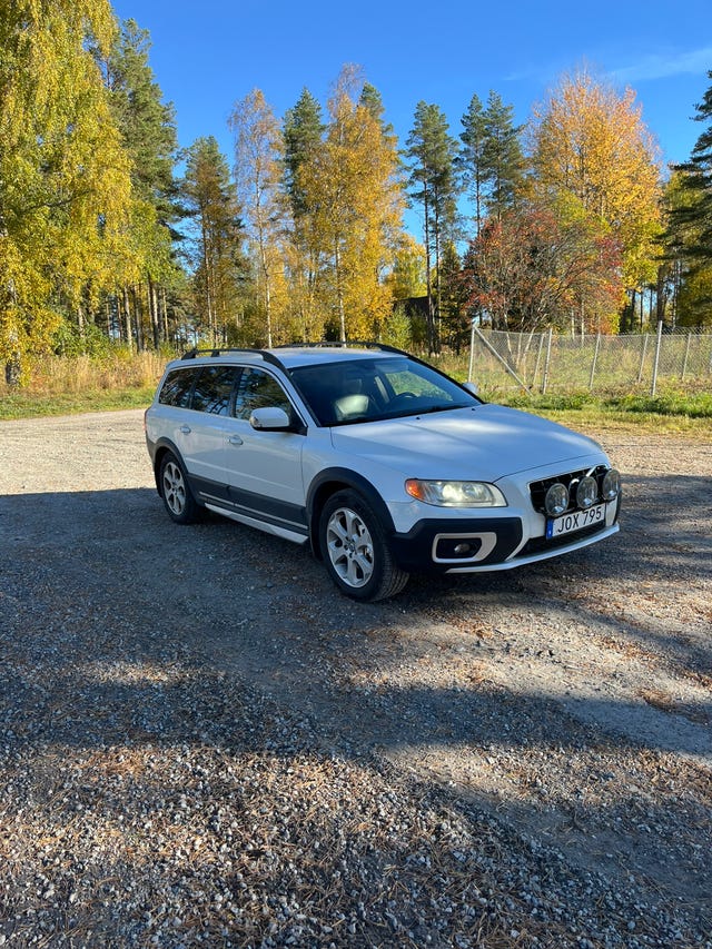 Volvo XC70 2010