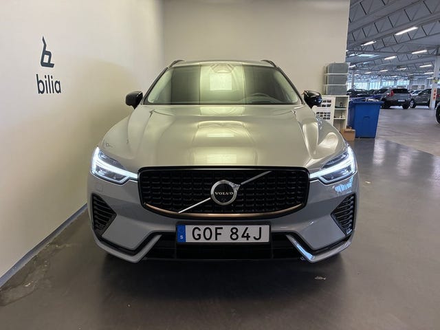 Volvo XC60 2025