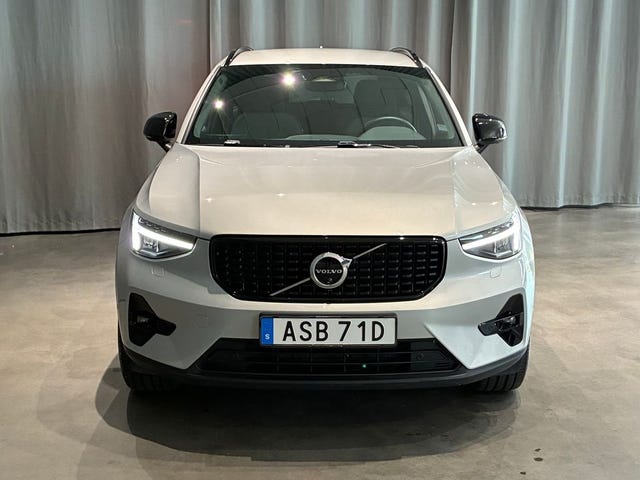 Volvo XC40 2025 – bild 2