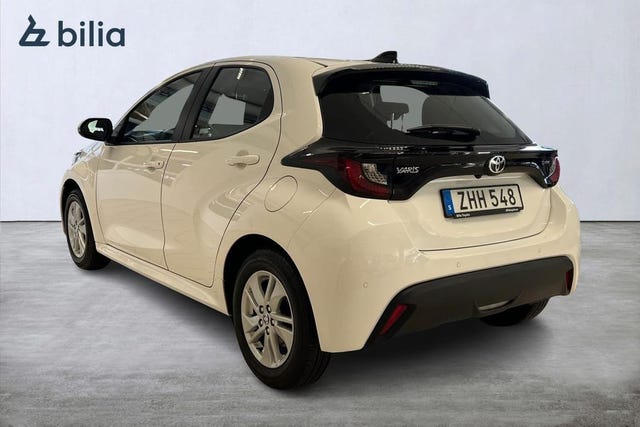 Toyota Yaris 2025 – bild 2
