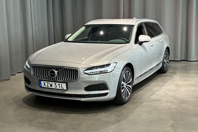 Volvo V90 2024