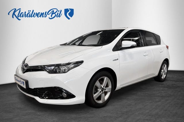 Toyota Auris 2015