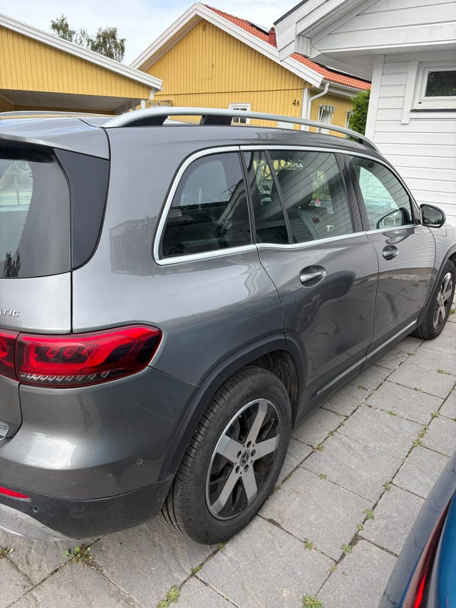 Mercedes-Benz GLB 200 d 2022