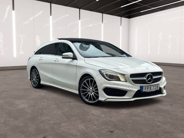 Mercedes-Benz CLA 200 2015