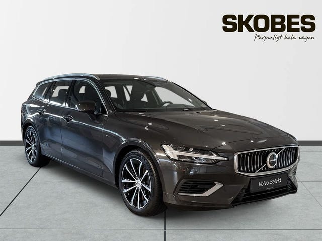 Volvo V60 2025