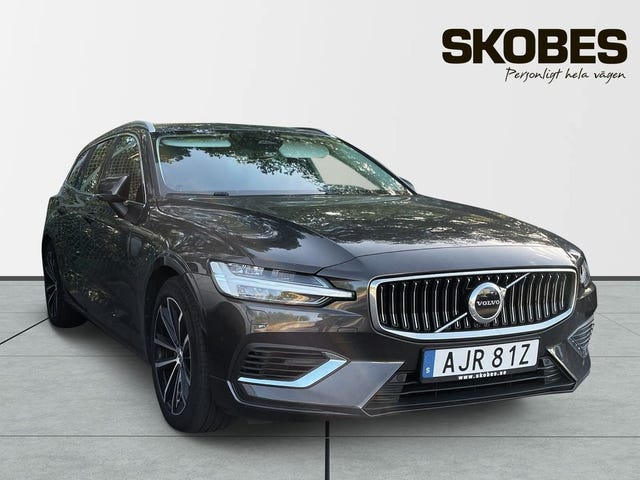 Volvo V60 2025