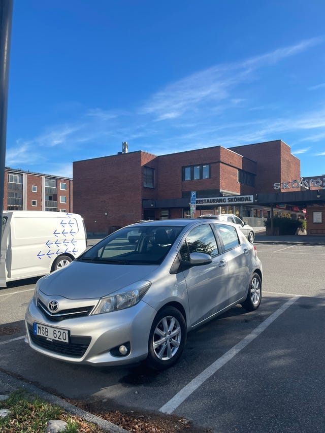 Toyota Yaris 2012