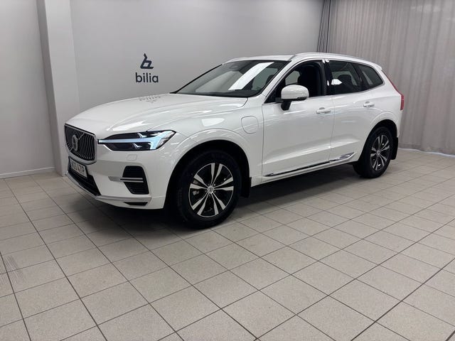 Volvo XC60 2025