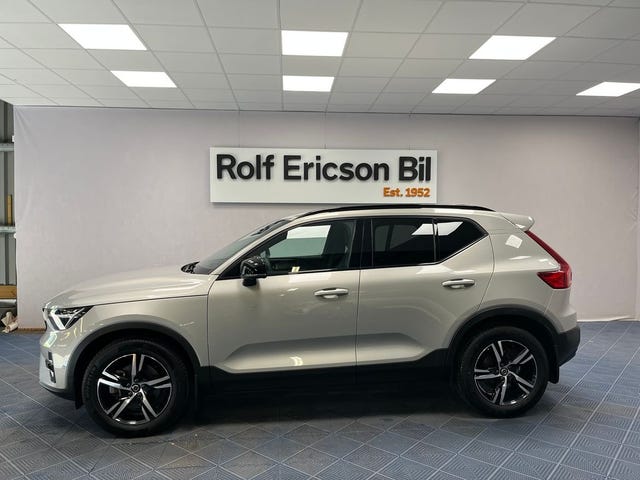 Volvo XC40 2025 – bild 2