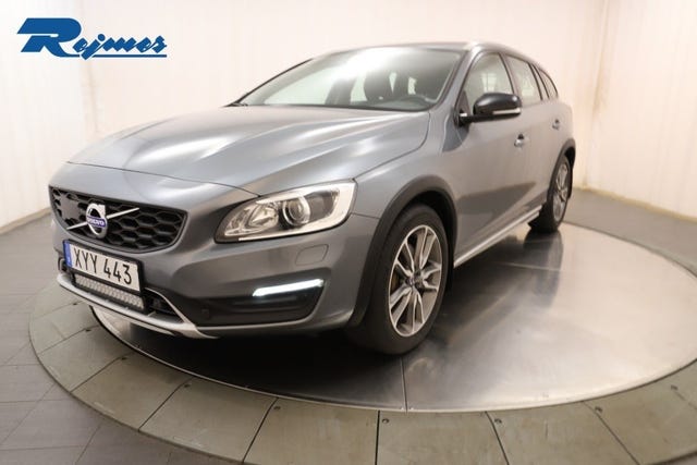 Volvo V60 Cross Country 2018