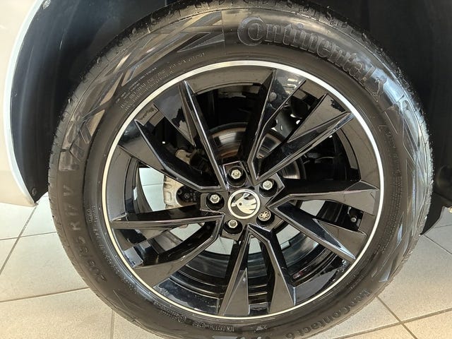 Skoda Kamiq 2025 – bild 4