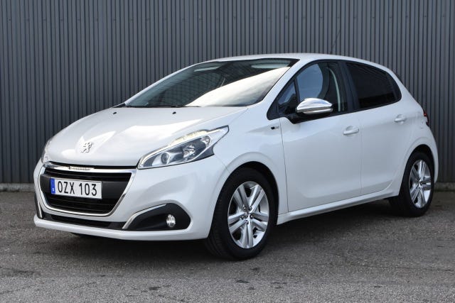 Peugeot 208 2016