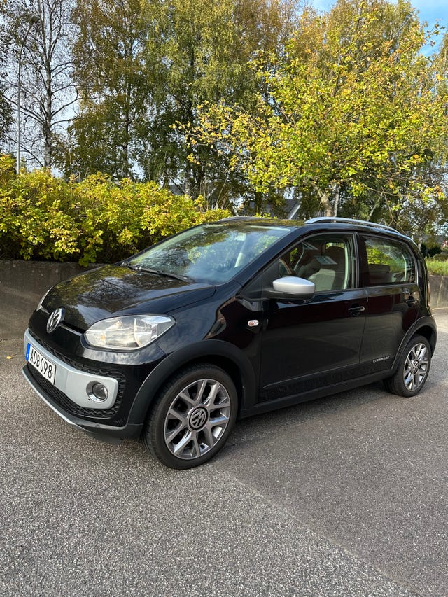 Volkswagen UP! 2015