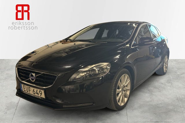 Volvo V40 2015